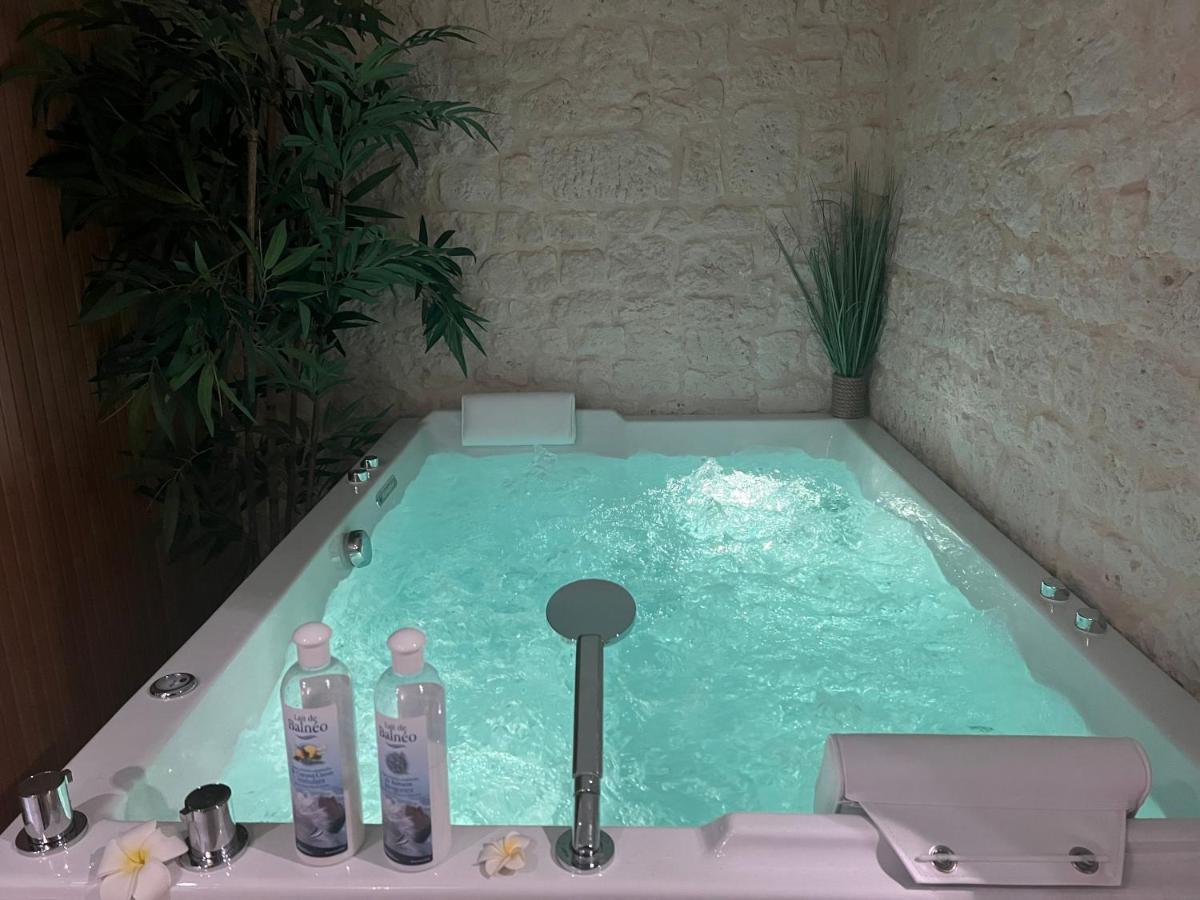 La Loggia Appart'Hotel & Spa ドーヴィル エクステリア 写真